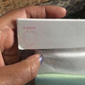 Baby Girl BNWT 4 pk Onesies. Newborn 0-3 months